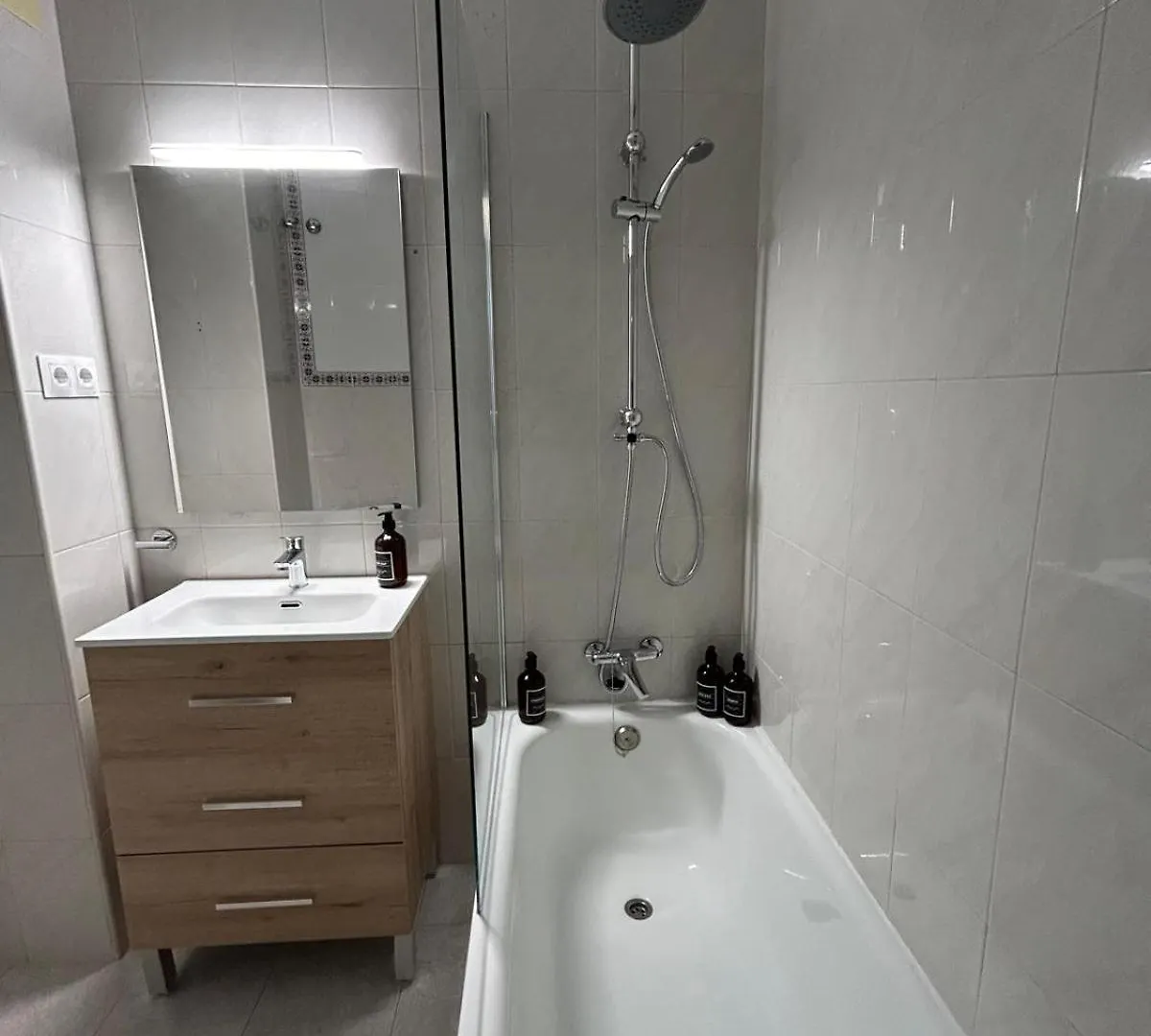 Wanderlust Apartments Seville