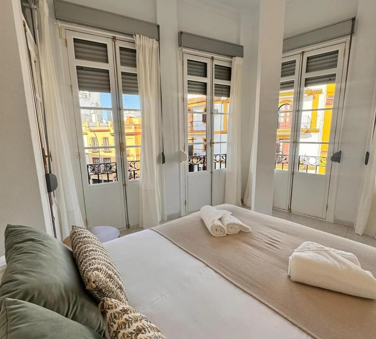 Wanderlust Apartments Seville 0*,  Spain